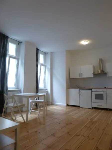 Studio Apartment with Balcony in Prenzlauer Berg — photo 1